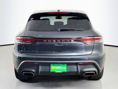 2023 Porsche Macan Base