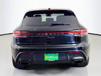 2024 Porsche Macan Base