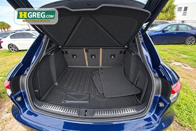 2021 Porsche Macan Base