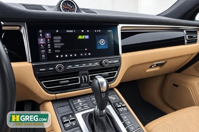2021 Porsche Macan Base