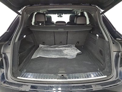 2023 Porsche Cayenne Platinum Edition