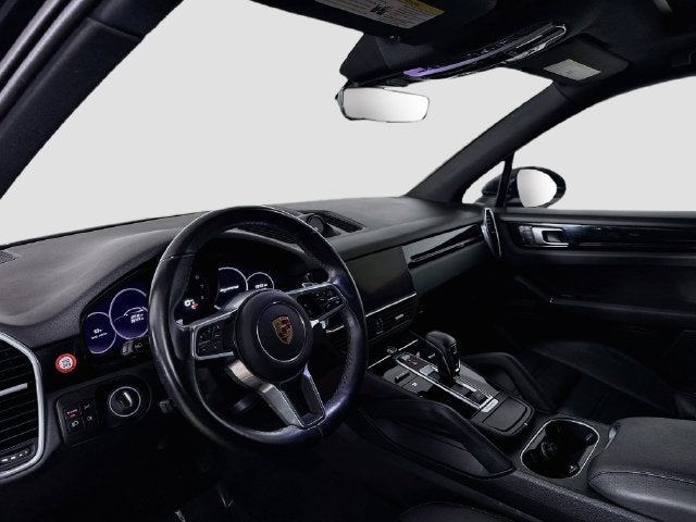 2023 Porsche Cayenne Platinum Edition