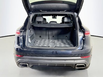 2023 Porsche Cayenne Platinum Edition