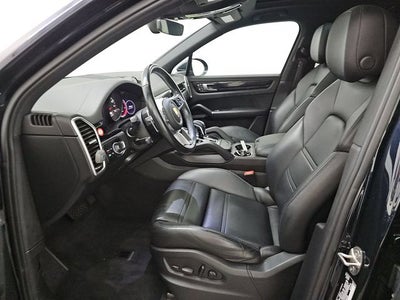 2023 Porsche Cayenne Platinum Edition