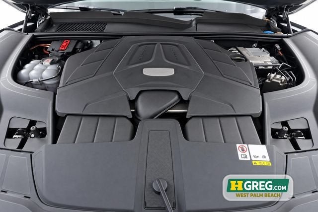 2023 Porsche Cayenne Base