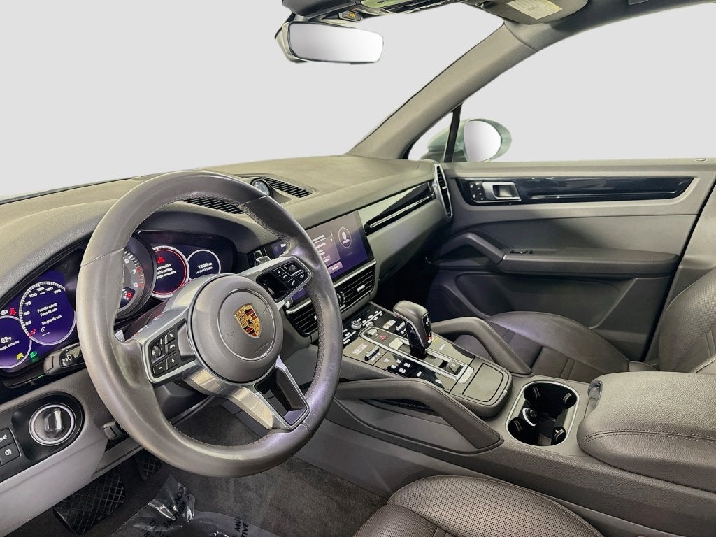 2023 Porsche Cayenne Base