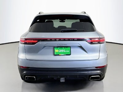 2023 Porsche Cayenne Base