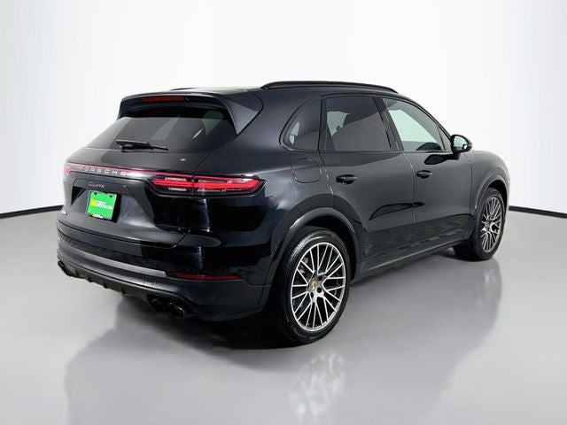 2023 Porsche Cayenne Platinum Edition