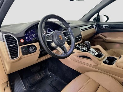 2023 Porsche Cayenne Base