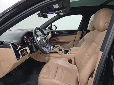 2023 Porsche Cayenne Base