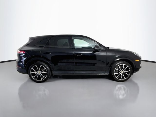 2023 Porsche Cayenne Base