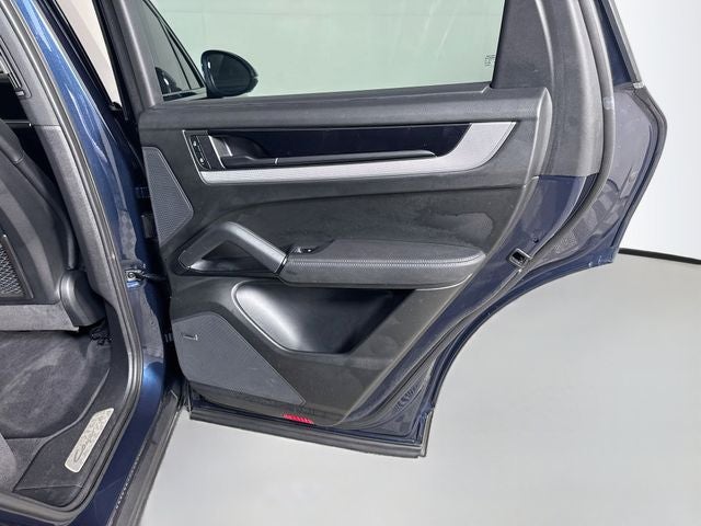 2024 Porsche Cayenne Base