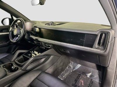 2024 Porsche Cayenne Base