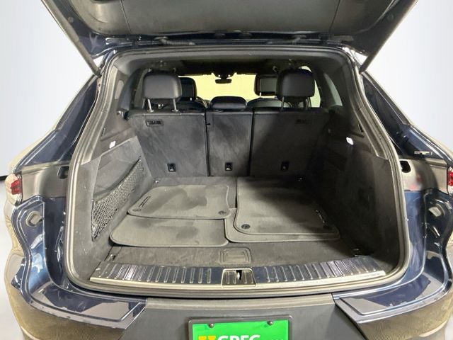 2024 Porsche Cayenne Base