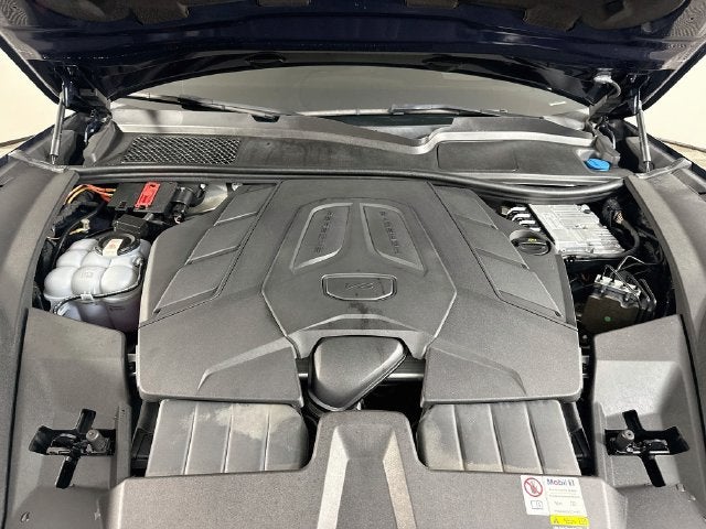 2024 Porsche Cayenne Base