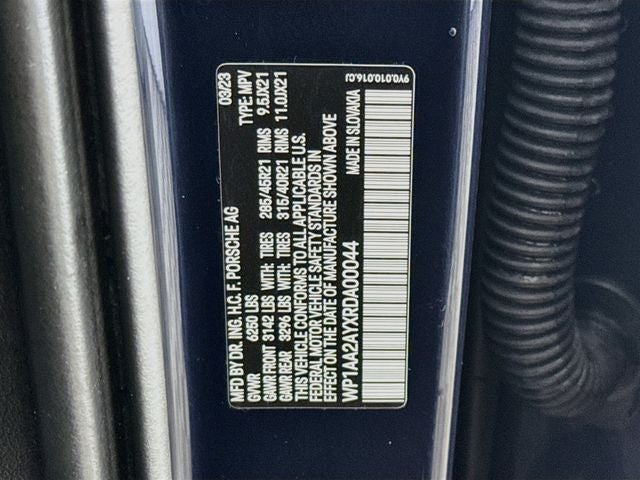 2024 Porsche Cayenne Base