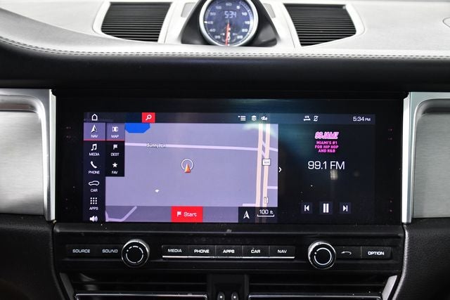 2020 Porsche Macan Turbo