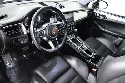 2020 Porsche Macan Turbo