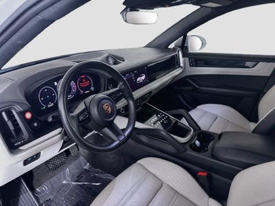 2024 Porsche Cayenne Coupe Base