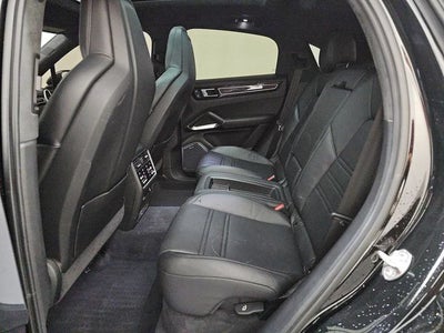 2023 Porsche Cayenne Coupe Turbo