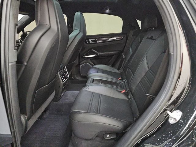 2023 Porsche Cayenne Coupe Turbo