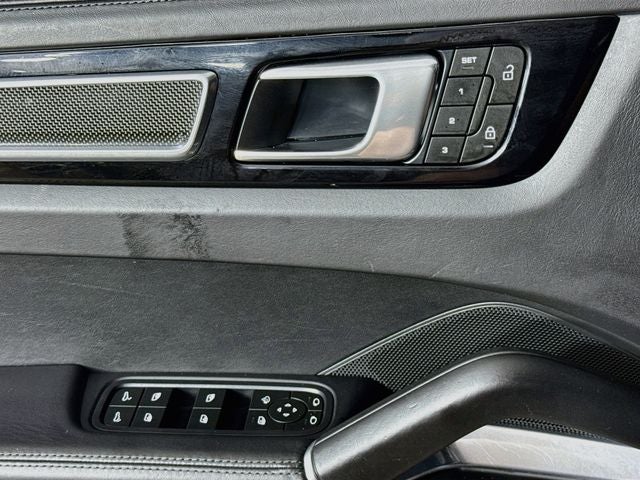 2023 Porsche Cayenne Coupe Turbo