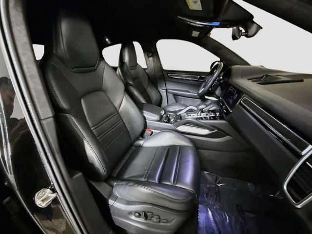 2023 Porsche Cayenne Coupe Turbo