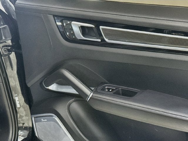 2023 Porsche Cayenne Coupe Turbo