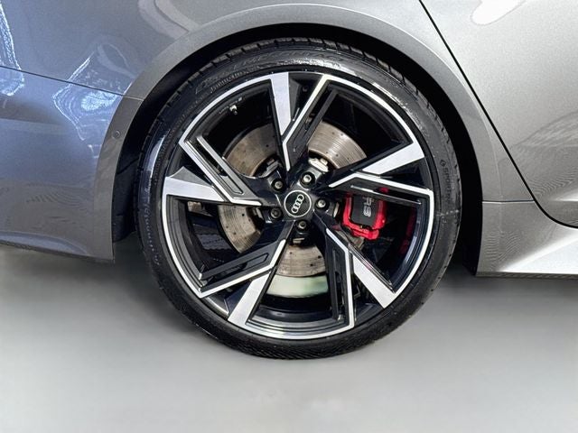 2022 Audi RS 6 4.2 quattro