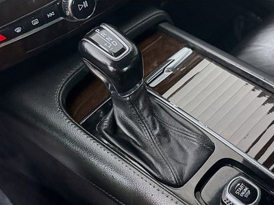 2019 Volvo XC90 T5 Momentum