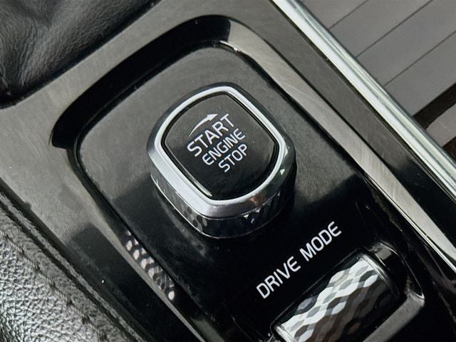 2019 Volvo XC90 T5 Momentum