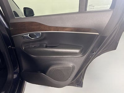 2019 Volvo XC90 T5 Momentum