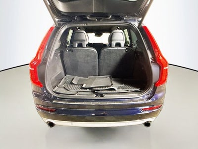 2019 Volvo XC90 T5 Momentum