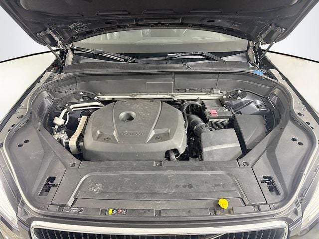2019 Volvo XC90 T5 Momentum