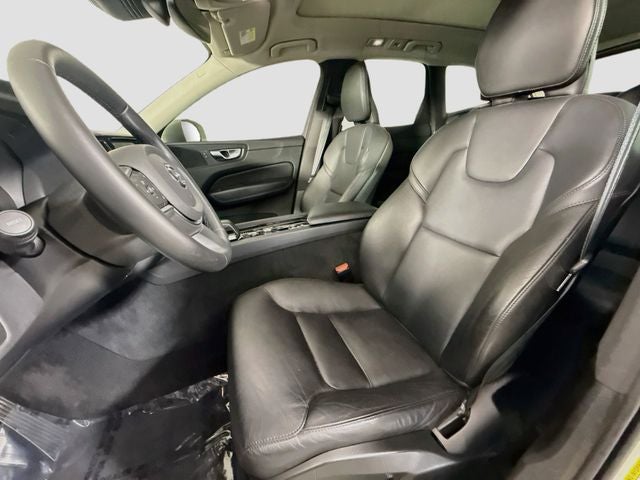 2023 Volvo XC60 B5 Core