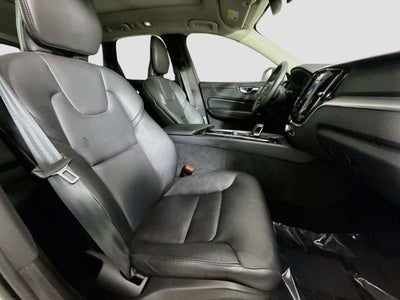 2023 Volvo XC60 B5 Core