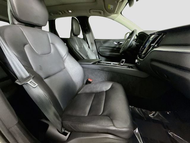 2023 Volvo XC60 B5 Core
