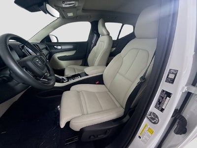 2026 Volvo XC40 B5 Plus