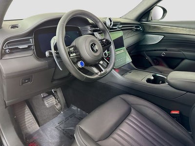 2025 Maserati Grecale Base